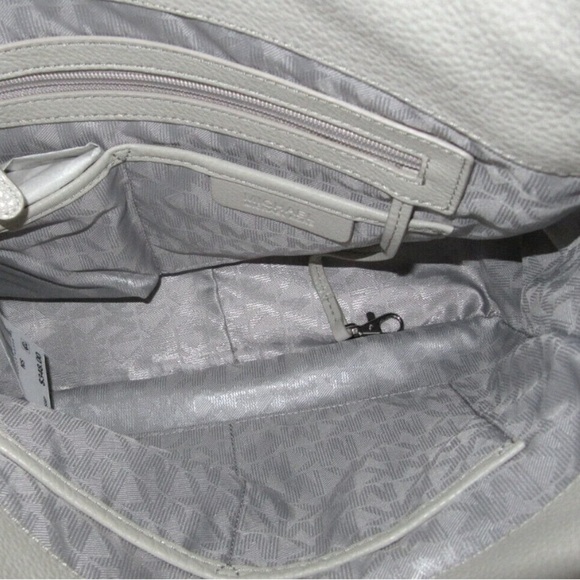 MICHAEL KORS ASTOR Cement Gray Leather Hobo Messenger Shoulder Bag - Picture 8 of 13